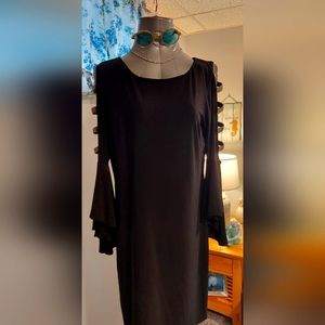 Black cocktail dress 👗